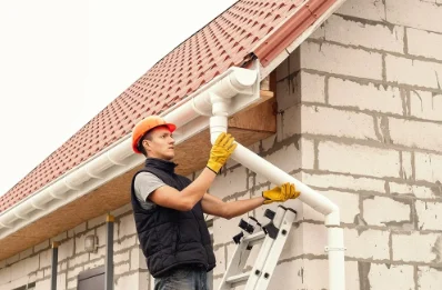 Pose et remplacement de gouttières à Neuves-Maisons